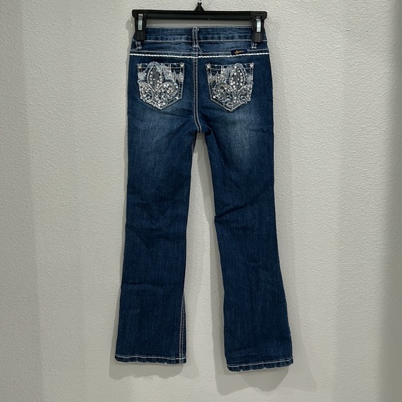 Cute jeans with decorative elements - Picture 3 of 5